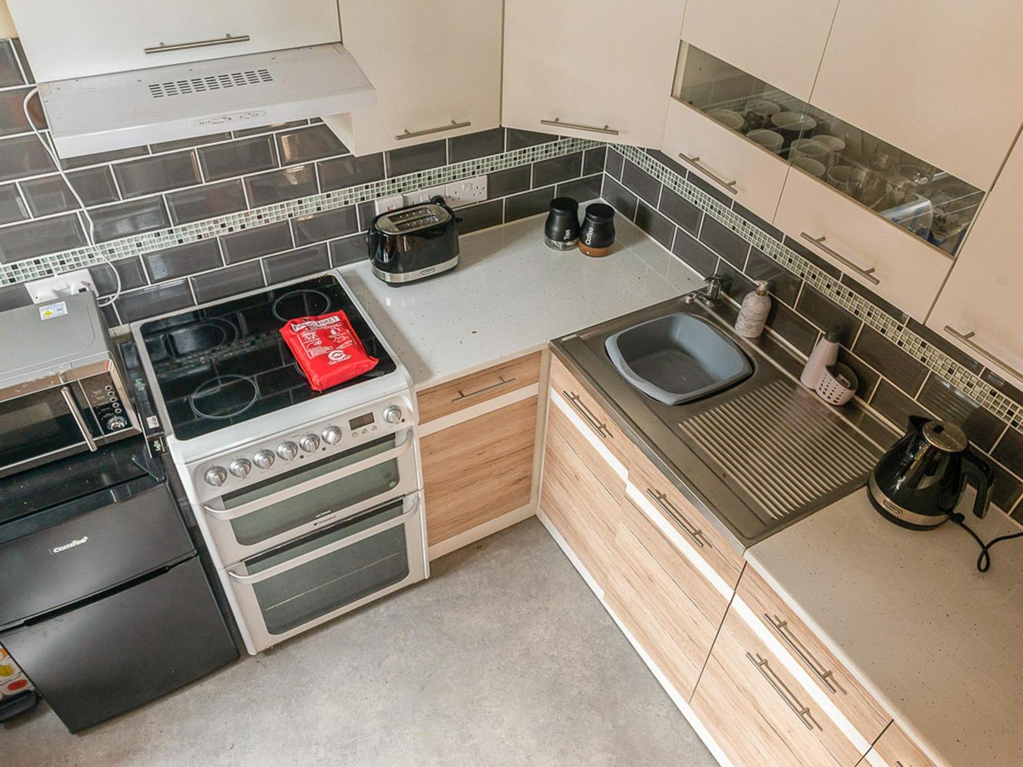Apartment Hole 18 3-4 Нейлсворт Экстерьер фото